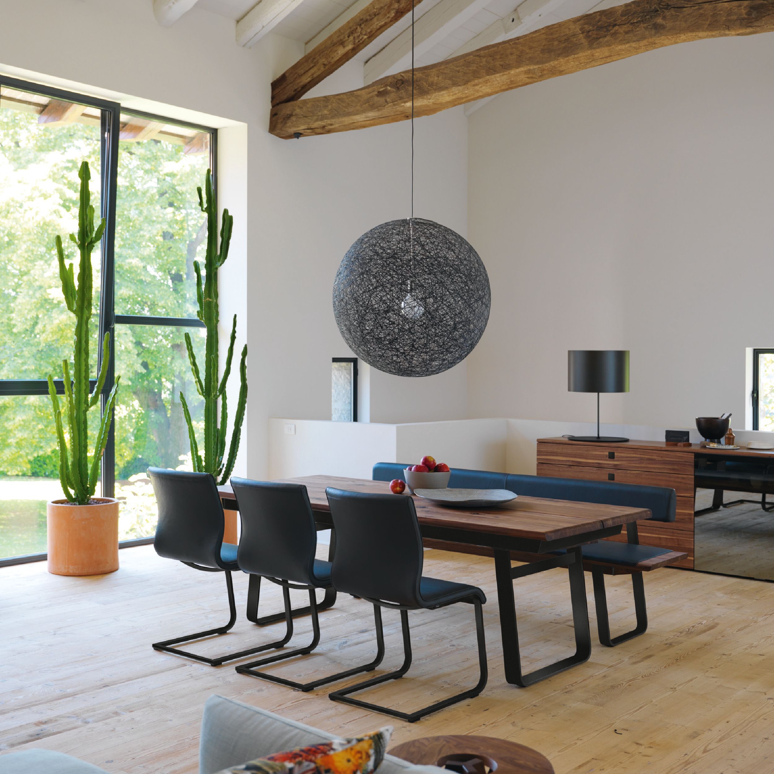 Tisch Nox in Nussbaum von Team 7