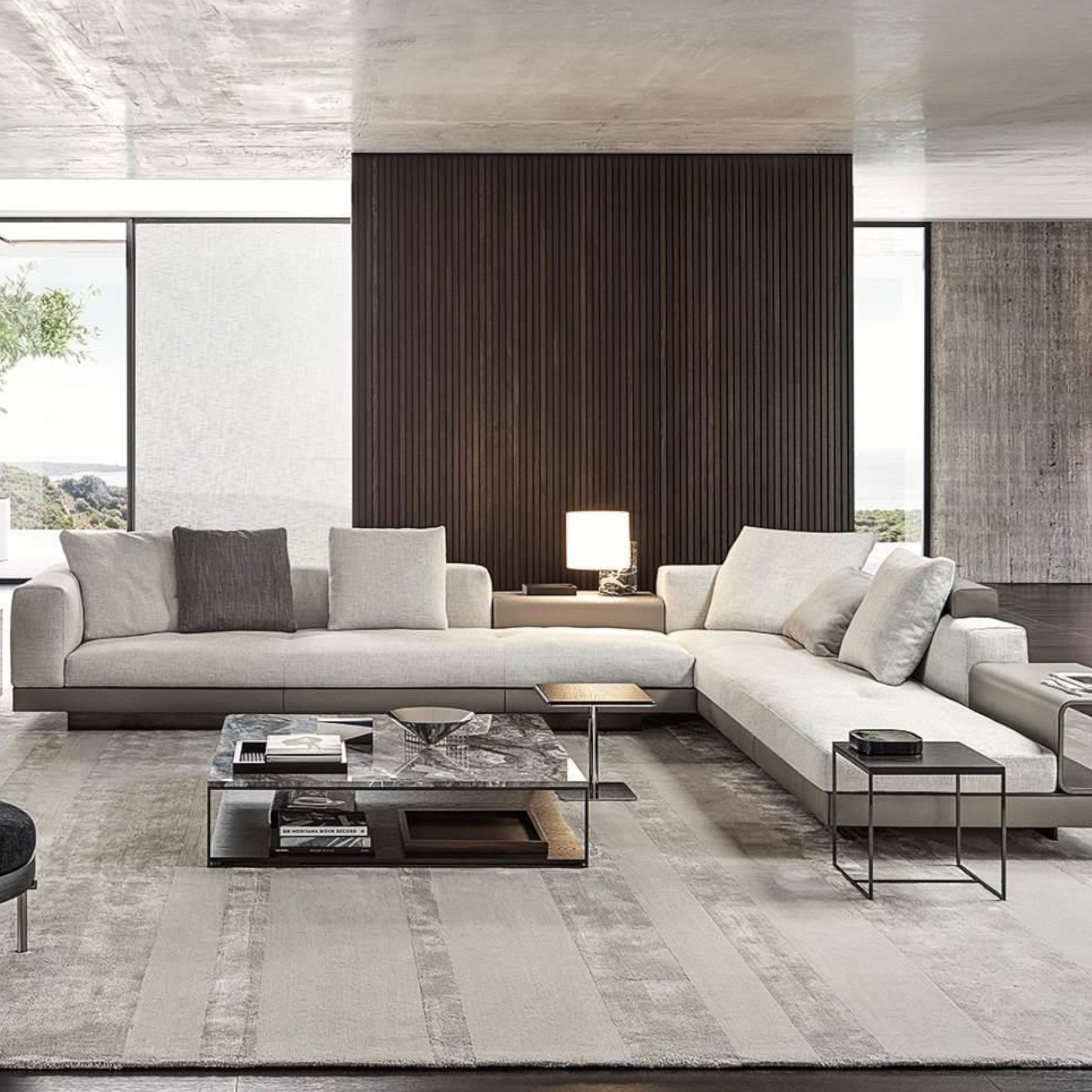 Sofa Connery von Minotti in weiß als Milieubild.