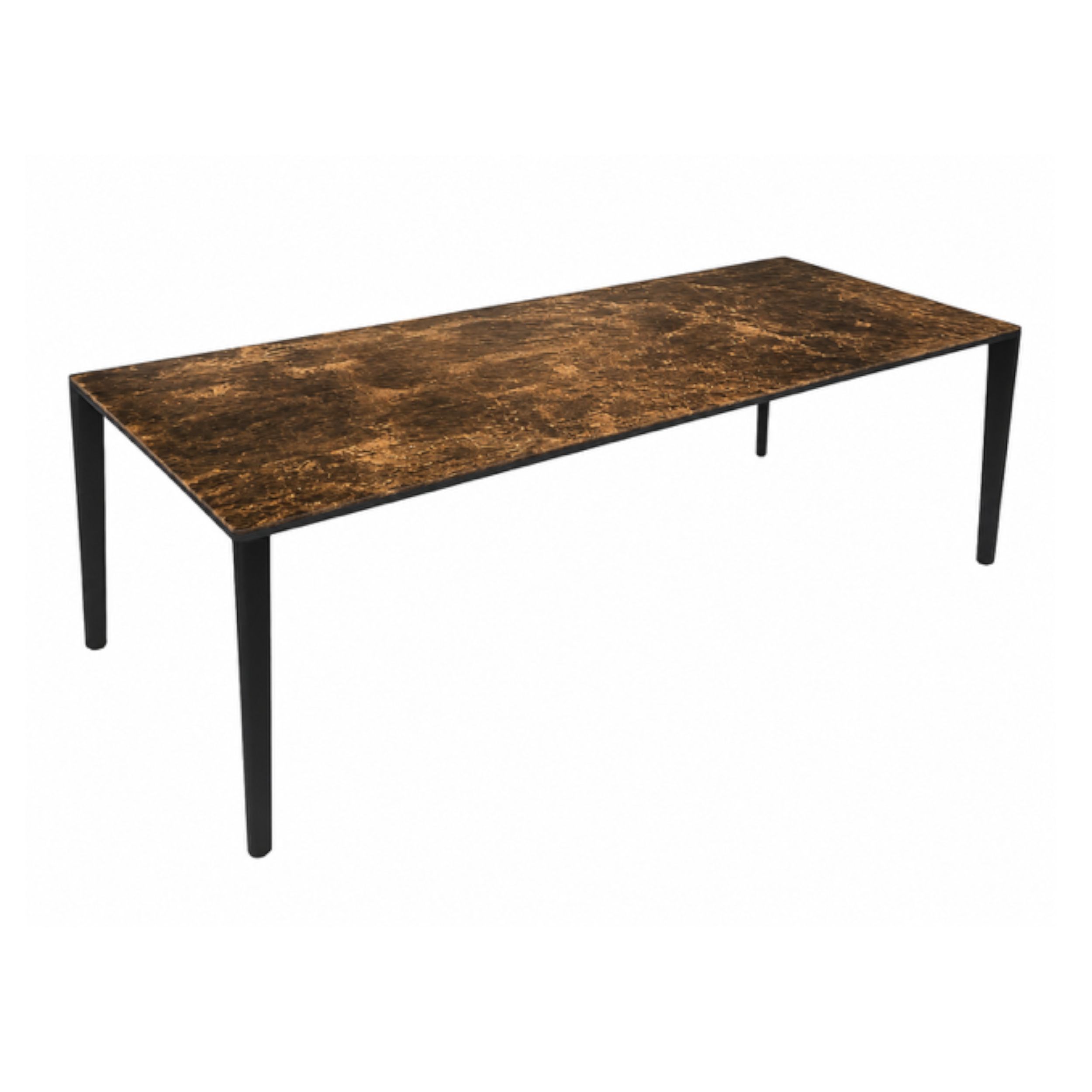 Zu sehen ist ein eleganter, rechteckiger Esstisch mit einer braunen Marmorplatte und dunklen Metallfüßen, Modell Filigree von Molteni, vor einem weißen Hintergrund.