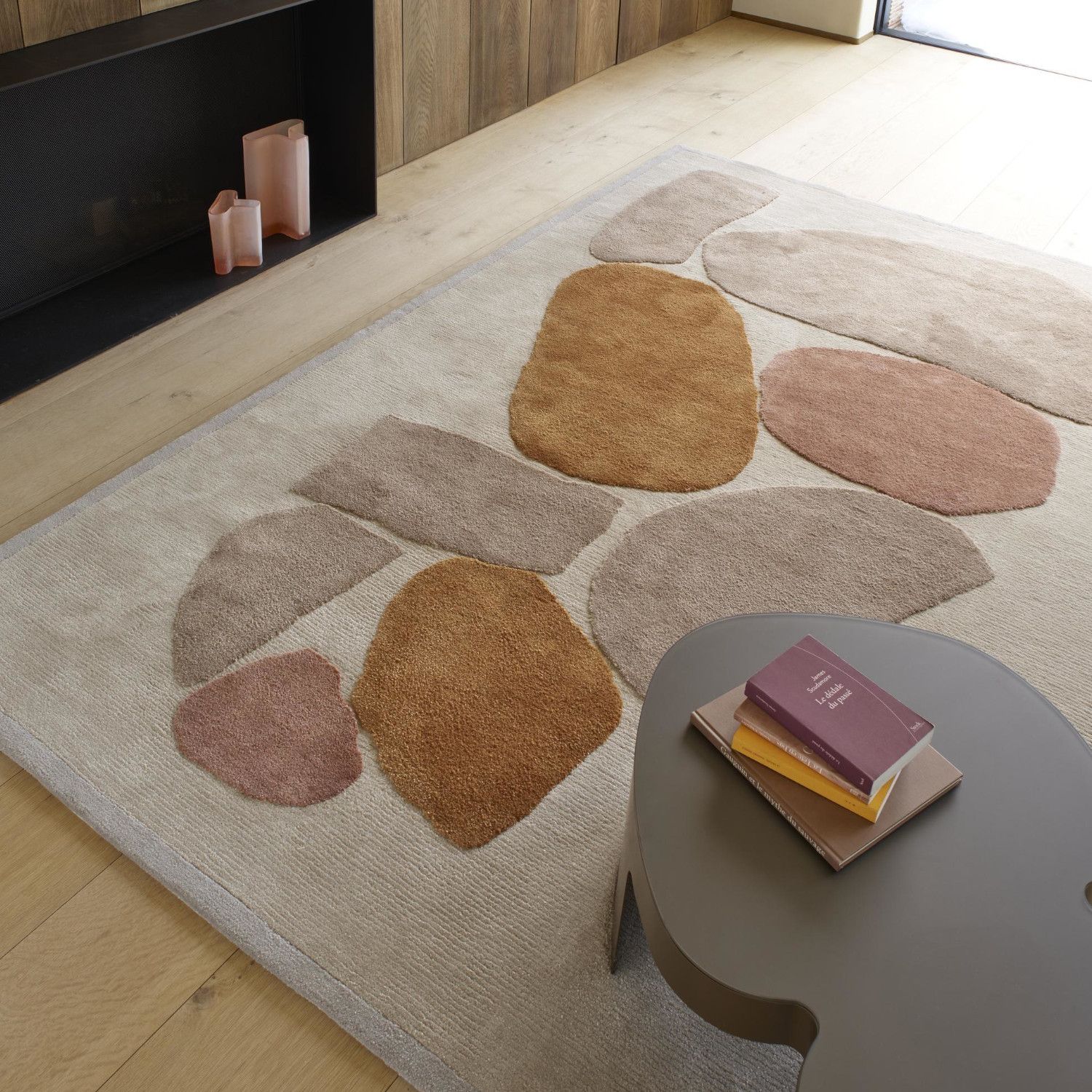 Teppich Pukka von Ligne Roset im Detail in beige