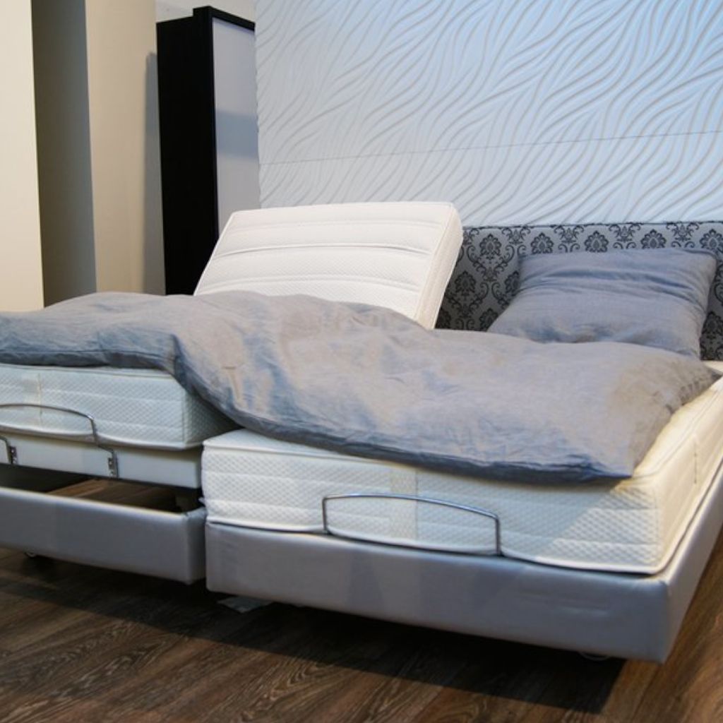 Bett Elegance von Superba in grau/schwarz als Detailbild Funktion