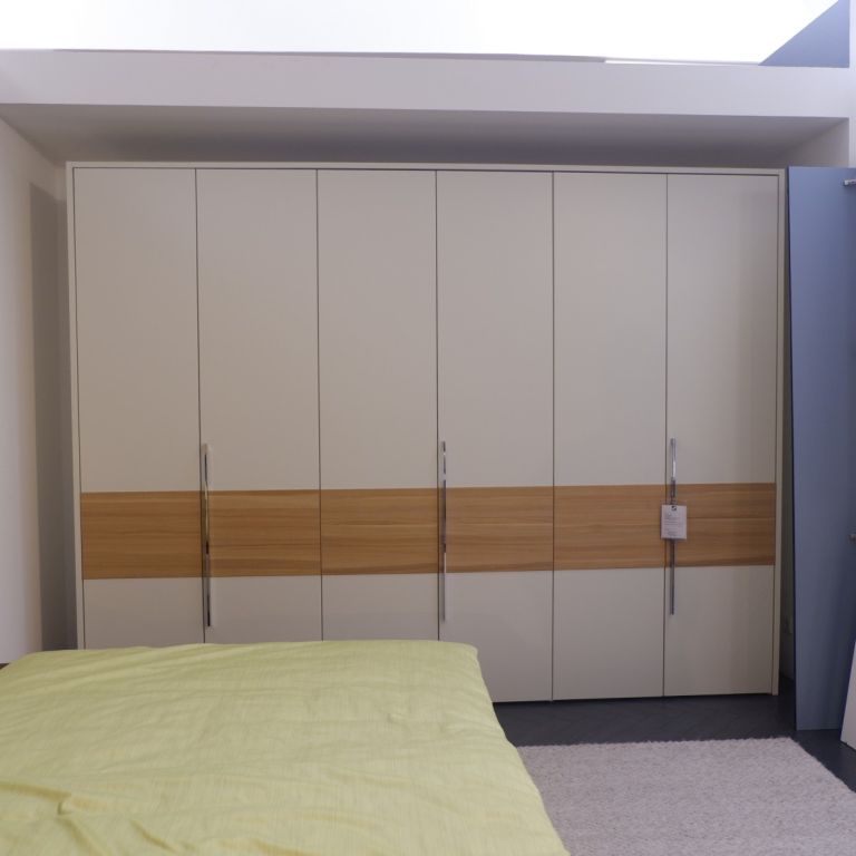 Drehtürenschrank Multi Forma II
