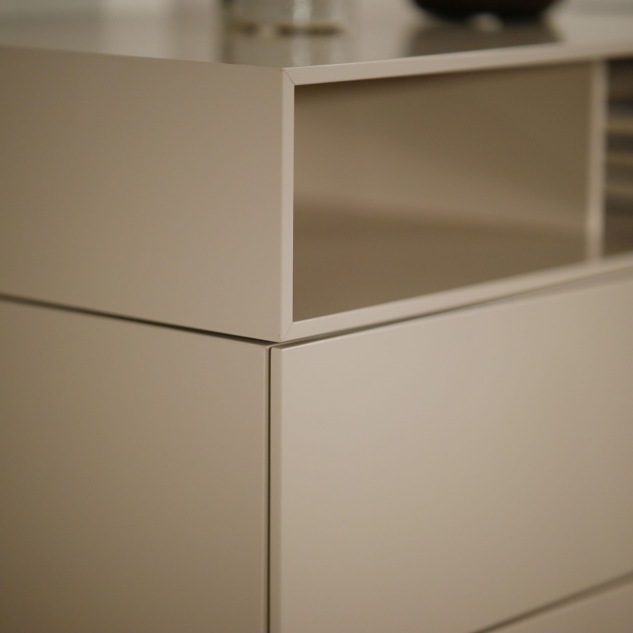 Highboard Cosmo im Detail