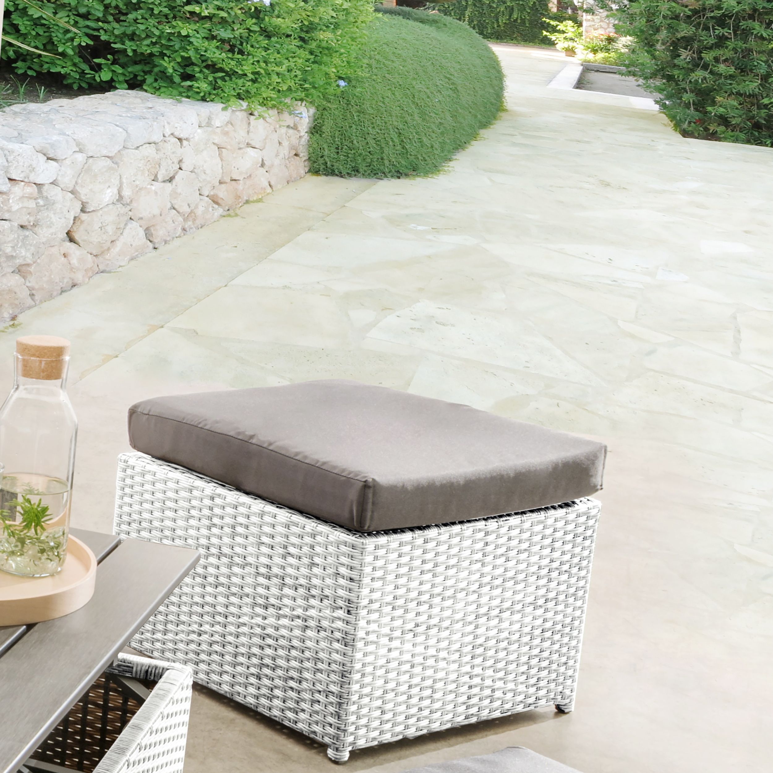 Lounge Dersey Detail Hocker