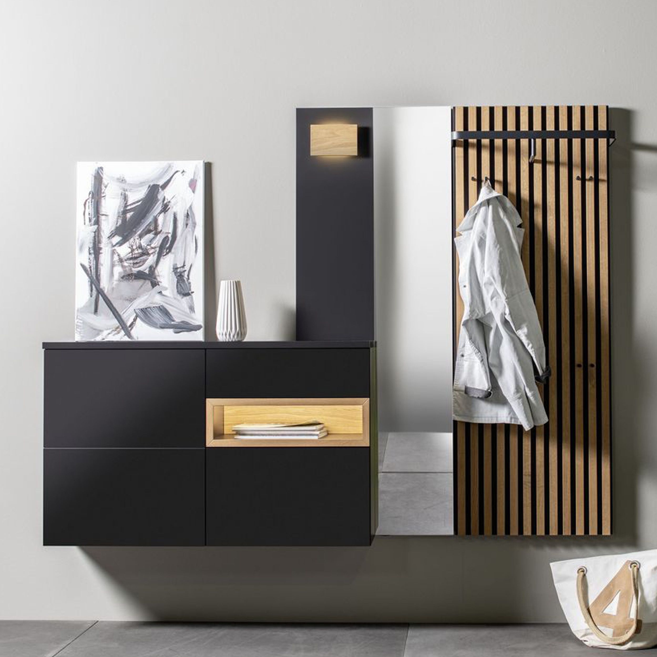 Garderobe Fox von Sudbrock in schwarz als Milieubild