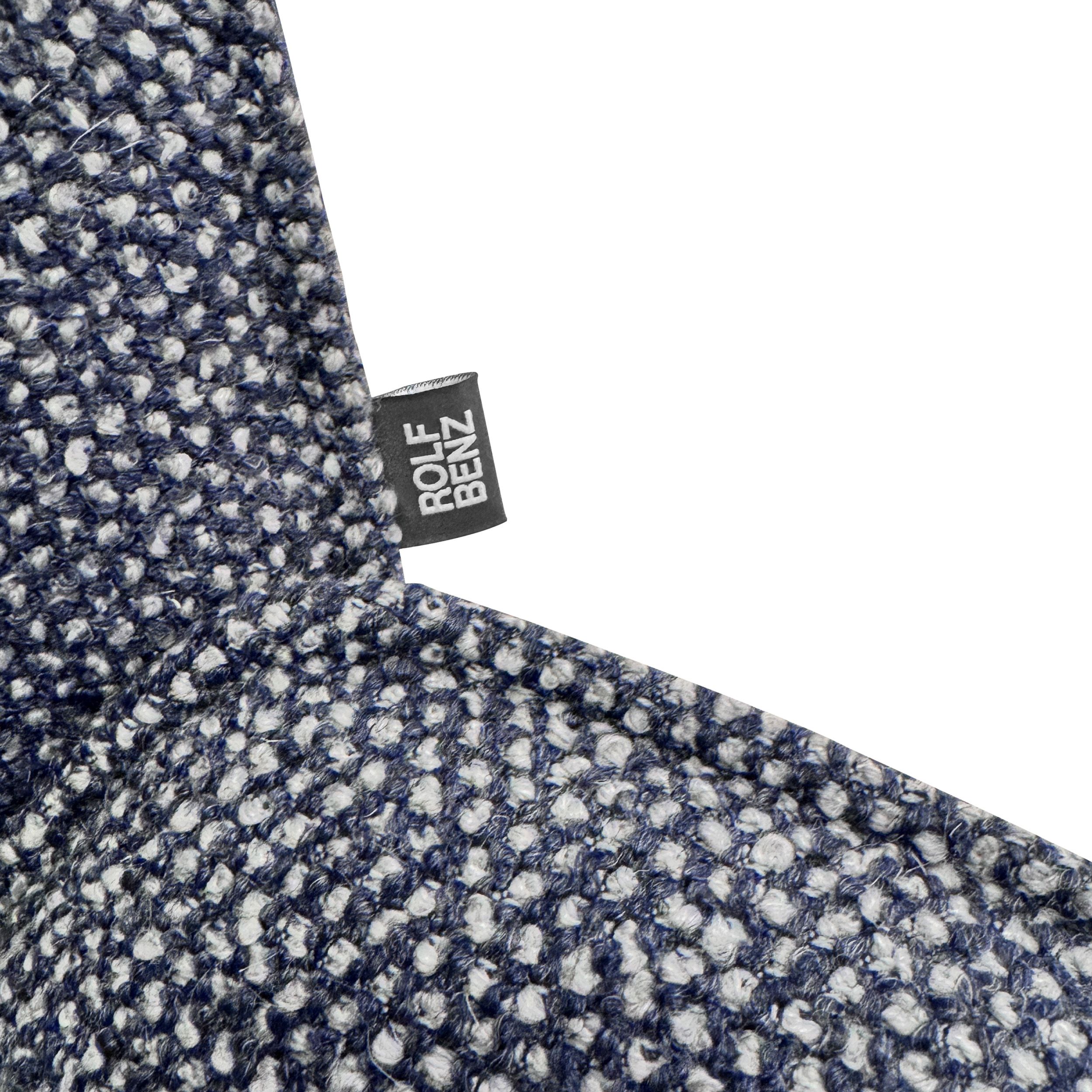 Sessel 383 in blau von Rolf Benz im Detailbild