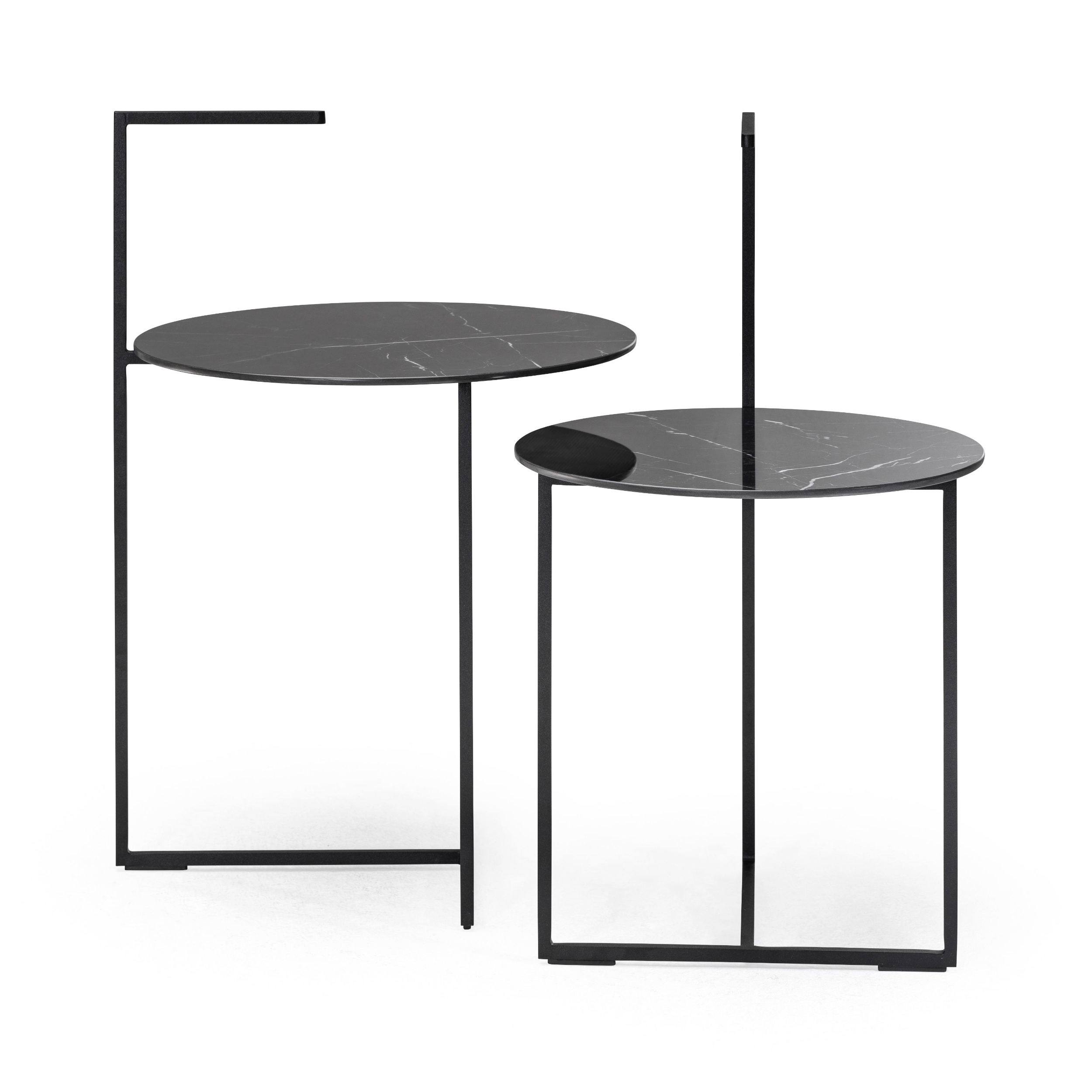 Nachttisch/ Beisteltisch Carry von Möller Design in schwarz im Gruppenbild.