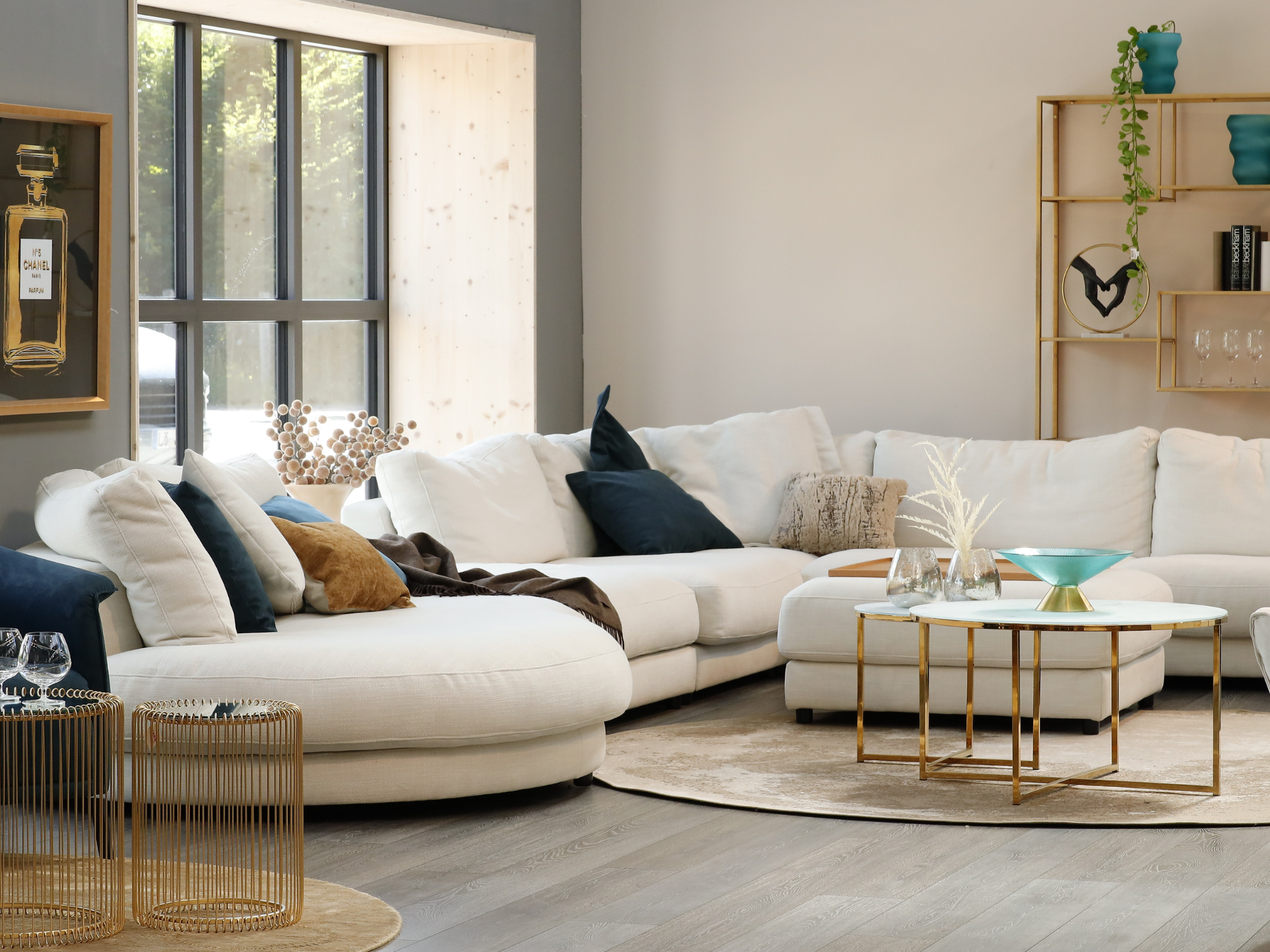 Lifestyle-Welt-elegant-im-IN-PUNCTO-STORE