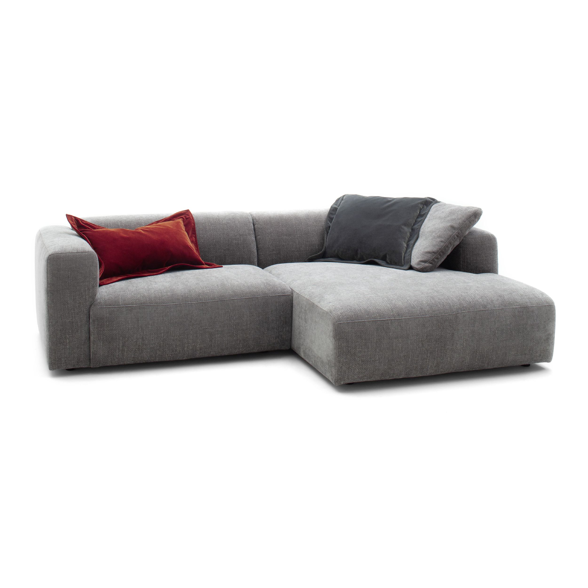 Sofa Annie
