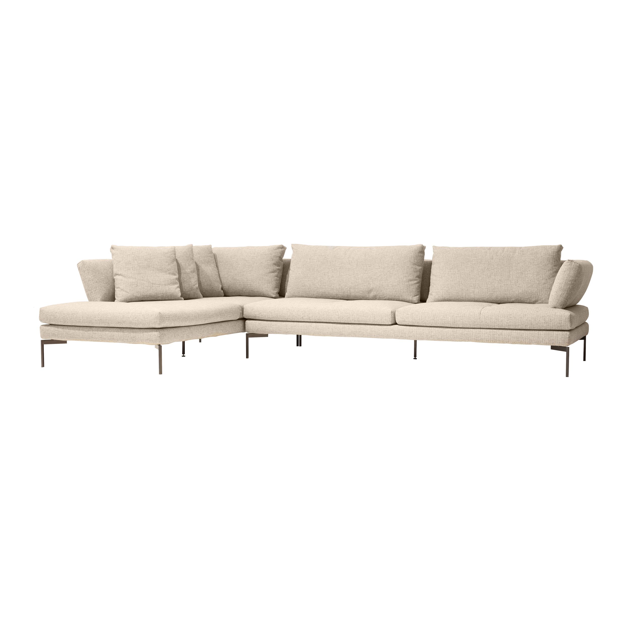 Sofa Aliante von Bonaldo als Freisteller in Beige seitlich